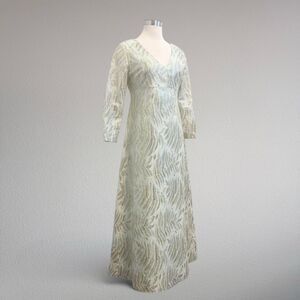 Vintage 1960s 1970s Angel Lace Dagger Prom Formal Dress White Green Medium